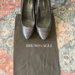 Bruno Magli Women's Textured Brown Heels